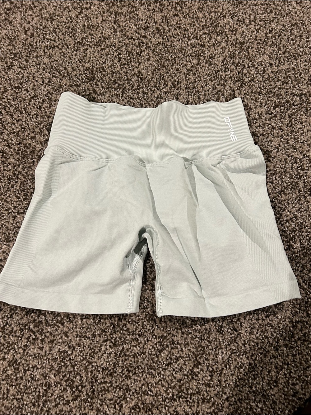 DFYNE Hannah Pierson Shorts 4.5in Color Aloe